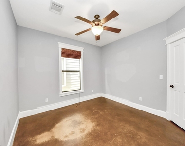 1538 Nashua Street - Photo Thumbnail 4