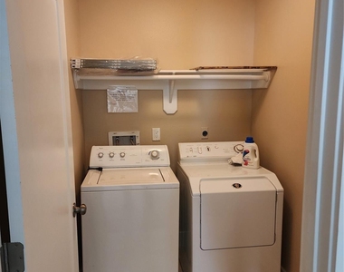 17415 Chamberlain Drive - Photo Thumbnail 14