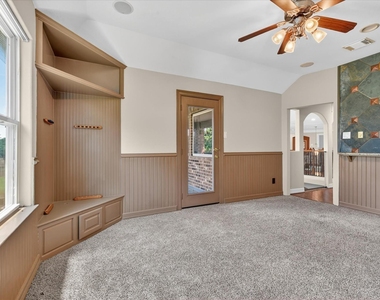 11127 Salento Court - Photo Thumbnail 37