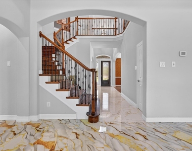 11127 Salento Court - Photo Thumbnail 4