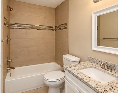 1548 East Avenue - Photo Thumbnail 7