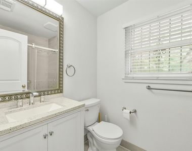 6923 Triola Lane - Photo Thumbnail 18