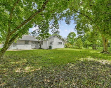 6923 Triola Lane - Photo Thumbnail 23