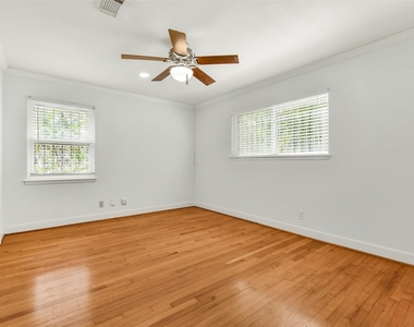 6923 Triola Lane - Photo Thumbnail 10