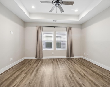 1209 W Tidwell Road - Photo Thumbnail 17