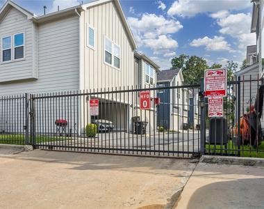 1209 W Tidwell Road - Photo Thumbnail 24