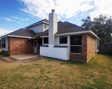 802 Portsmouth Drive - Photo Thumbnail 30