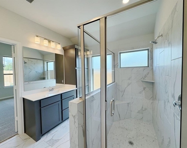 4026 Honeyspring Drive - Photo Thumbnail 15