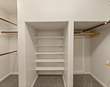 2734 Sage Bluff Avenue - Photo Thumbnail 21