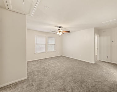 2734 Sage Bluff Avenue - Photo Thumbnail 25