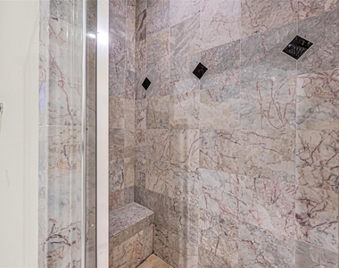 1402 Thompson Street - Photo Thumbnail 24