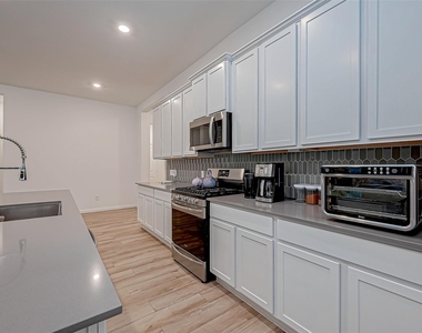 23722 Canolo Grove Lane - Photo Thumbnail 14