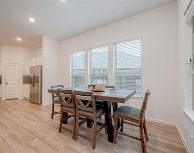 23722 Canolo Grove Lane - Photo Thumbnail 18
