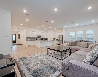 23722 Canolo Grove Lane - Photo Thumbnail 10