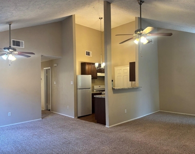 10041 Rosbrook Drive - Photo Thumbnail 12