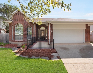807 Presley Way - Photo Thumbnail 24