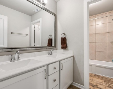 17008 Ash Leaf Way - Photo Thumbnail 28