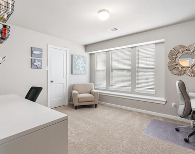 17008 Ash Leaf Way - Photo Thumbnail 25