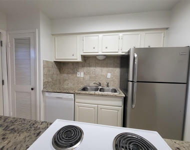 1433 Cedar Post Lane - Photo Thumbnail 14