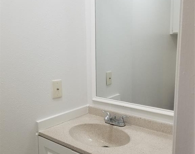 1433 Cedar Post Lane - Photo Thumbnail 18