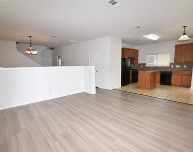 11912 Prior Park Drive - Photo Thumbnail 3
