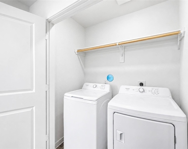 1146 Blue Stone Drive - Photo Thumbnail 22