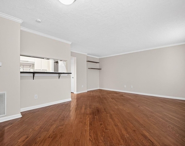 6410 Del Monte Drive - Photo Thumbnail 8