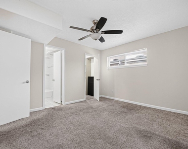 6410 Del Monte Drive - Photo Thumbnail 19