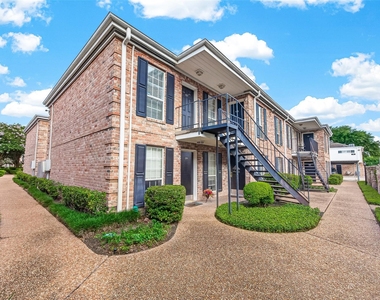 6410 Del Monte Drive - Photo Thumbnail 1