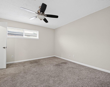6410 Del Monte Drive - Photo Thumbnail 18