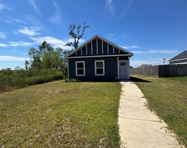 349 Road 5704 - Photo Thumbnail 4