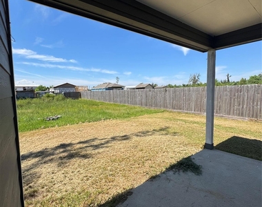 349 Road 5704 - Photo Thumbnail 24