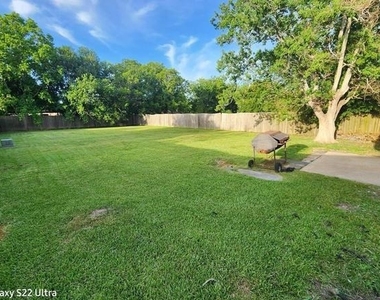 5110 Ridgeton Drive - Photo Thumbnail 10