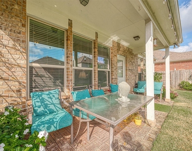6415 Burgess Heights Lane - Photo Thumbnail 20