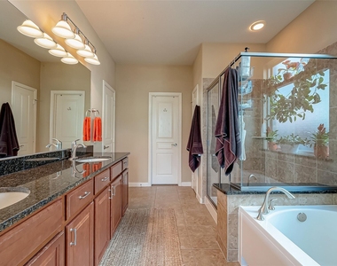 6415 Burgess Heights Lane - Photo Thumbnail 16