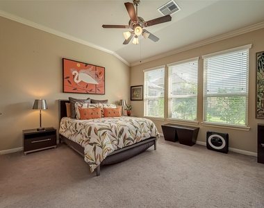 6415 Burgess Heights Lane - Photo Thumbnail 14