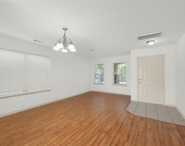 10326 E Summit Canyon Drive - Photo Thumbnail 2