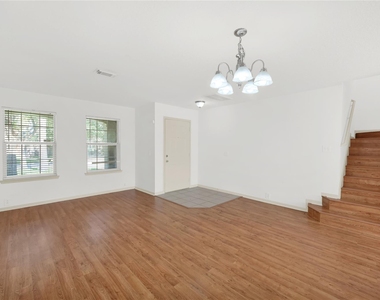 10326 E Summit Canyon Drive - Photo Thumbnail 3