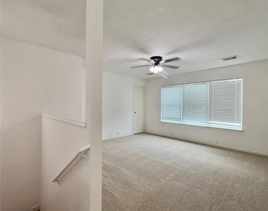 10326 E Summit Canyon Drive - Photo Thumbnail 21