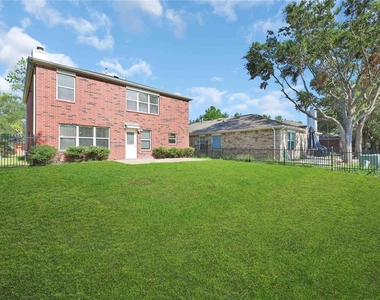 10326 E Summit Canyon Drive - Photo Thumbnail 28