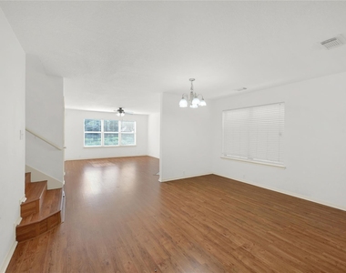10326 E Summit Canyon Drive - Photo Thumbnail 1