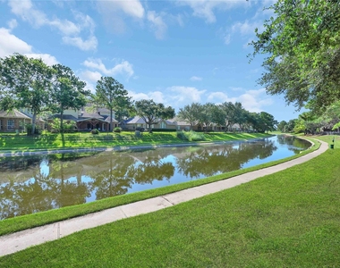 10326 E Summit Canyon Drive - Photo Thumbnail 29