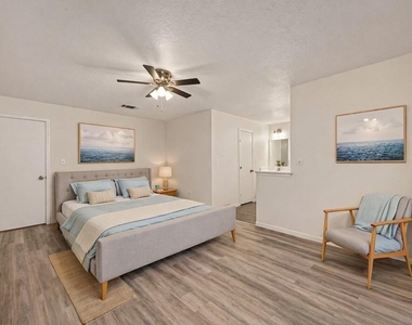 13431 Clarewood Drive - Photo Thumbnail 17
