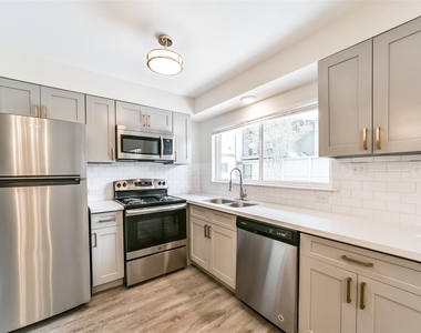 1608 Welch Street - Photo Thumbnail 4
