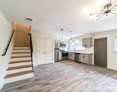 1608 Welch Street - Photo Thumbnail 3