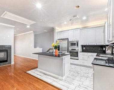 6115 S Arrowana Lane - Photo Thumbnail 6