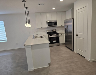 3045 Wild Dunes Drive - Photo Thumbnail 7