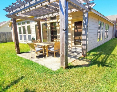 3107 Crystal Cascade Lane - Photo Thumbnail 23