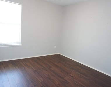 14227 Willow Mountain Lane - Photo Thumbnail 23