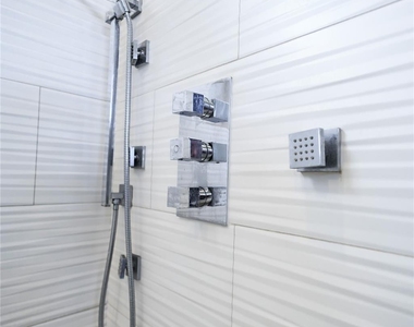 2105 Engelmohr Street - Photo Thumbnail 16